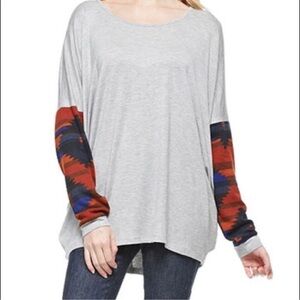 Boutique Women’s Gray Tribal sleeve tunic Oversized Long Sleeve Top Small